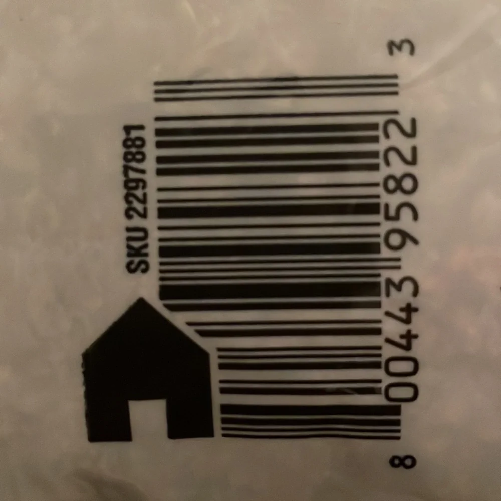 NWT Two brand new 25LB bags of cat litter
